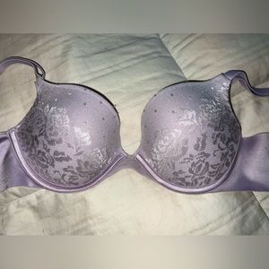 Secret treasures size 34B bra
